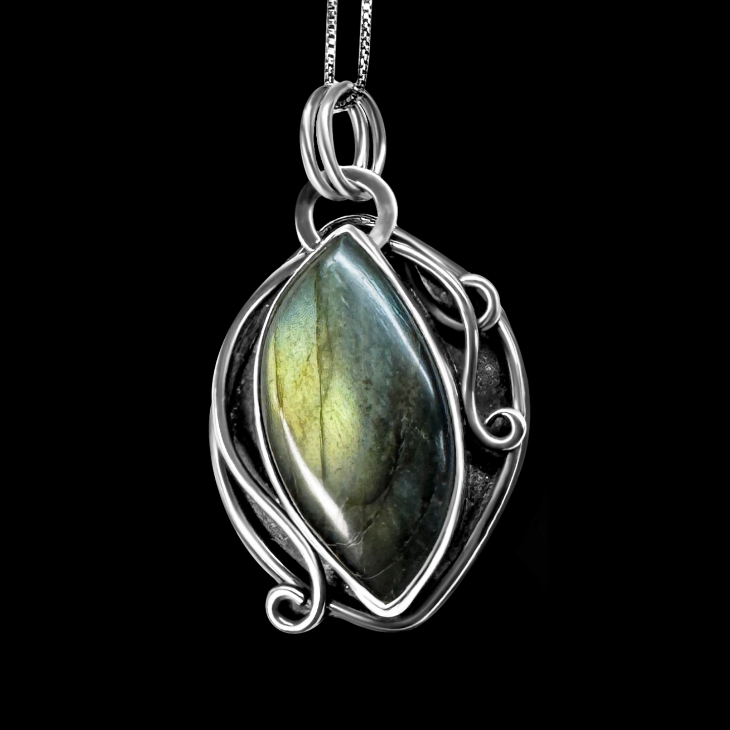 "Eisley" Labradorite & Sterling Silver Necklace