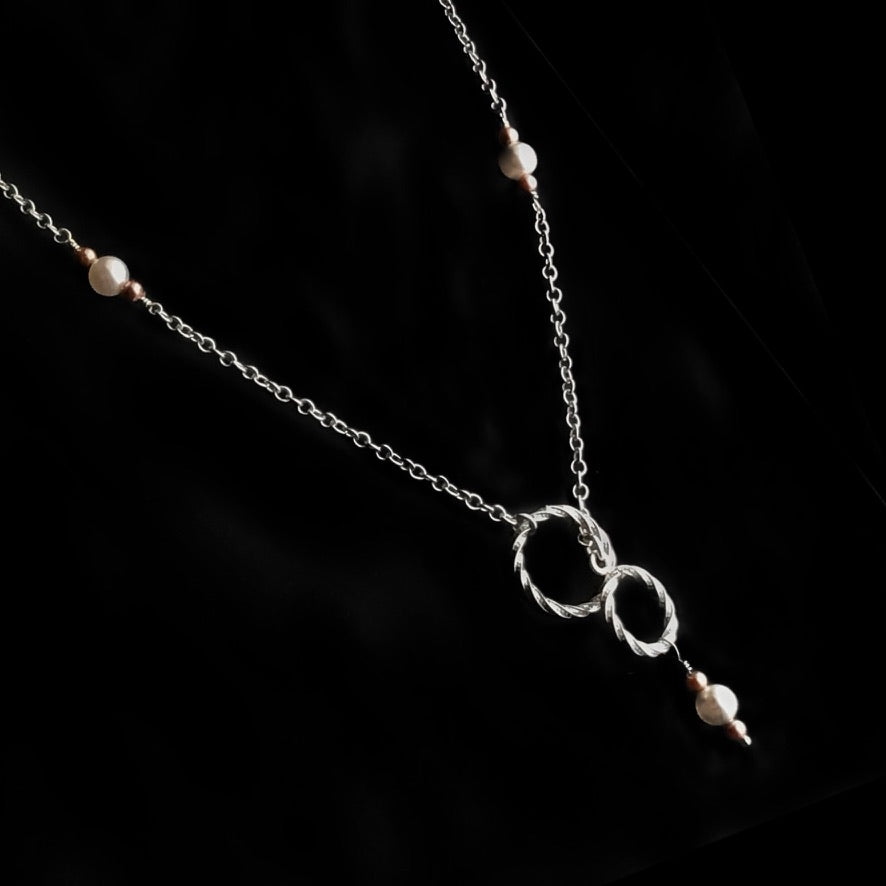 Disa - Swarovski and Pearl Lariat Necklace