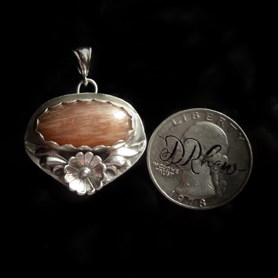 Amaris - Peach Moonstone & Sterling Silver Necklace