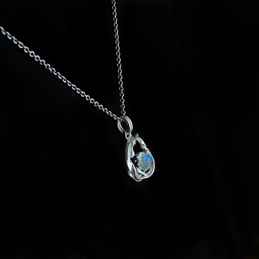 Eddy - Rainbow Moonstone & Sterling Silver Necklace
