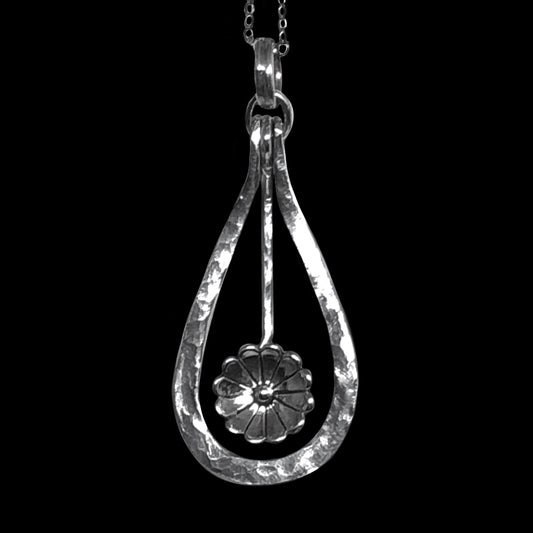 Fleur - Sterling Silver Pendulum Necklace